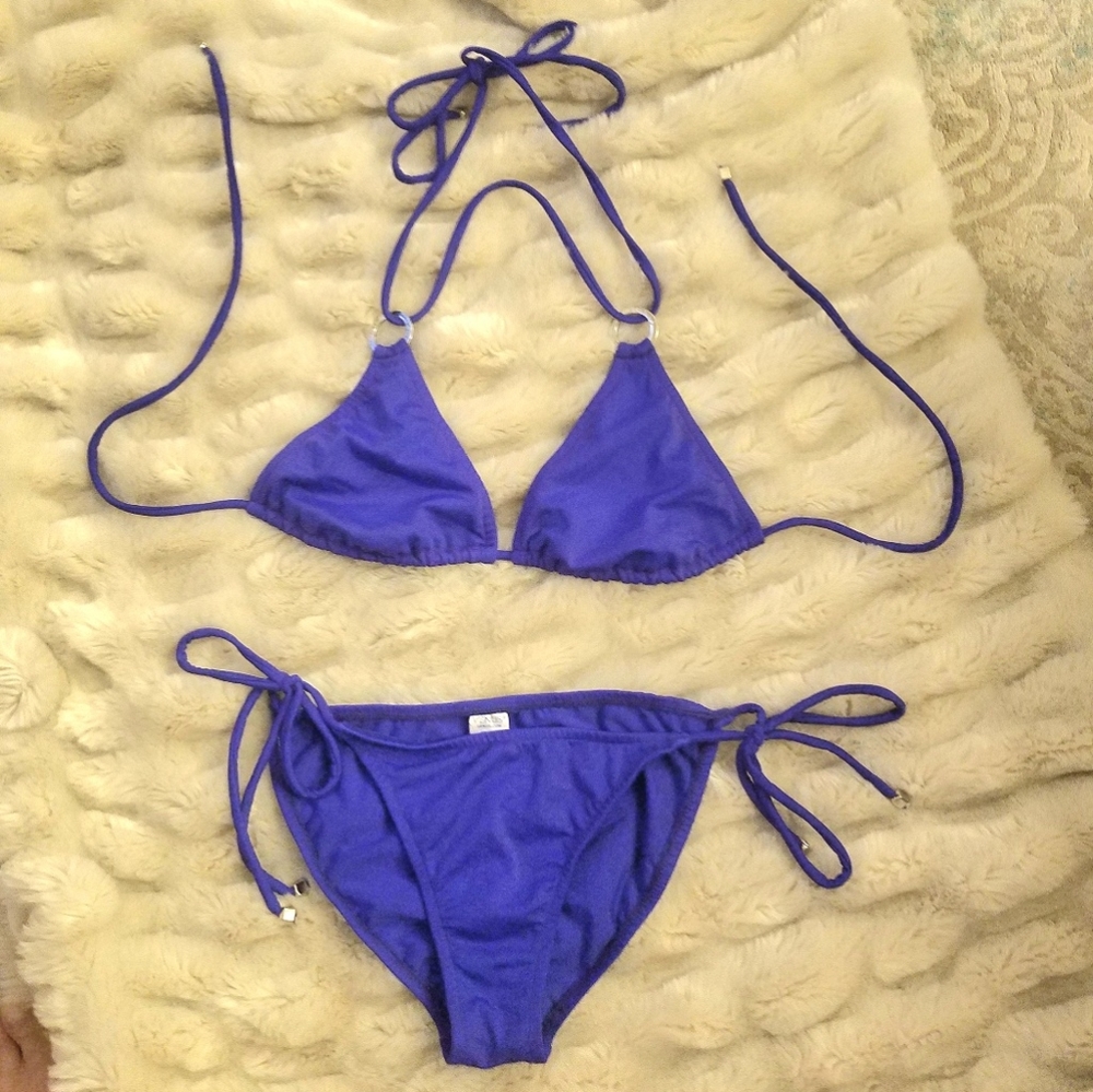 Bathing suit